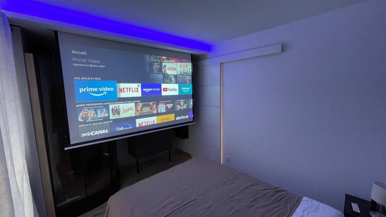 Bienvenue Chez Vous "Appartement Classe 2 Etoiles En Rdc Avec Espace Exterieur Et Parking" Dole Eksteriør billede