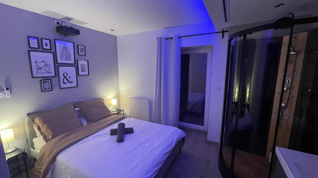 Bienvenue Chez Vous "Appartement Classe 2 Etoiles En Rdc Avec Espace Exterieur Et Parking" Dole Eksteriør billede